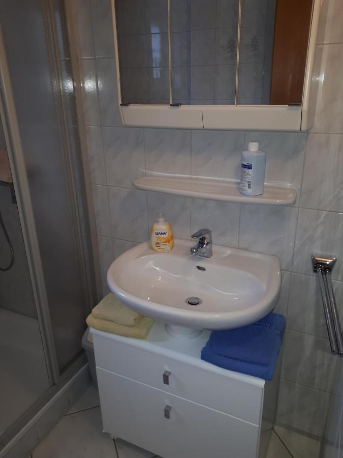 Preisbewusste Ferienwohnung Fuer 2 Personen U. Kleinkind Utarp Extérieur photo